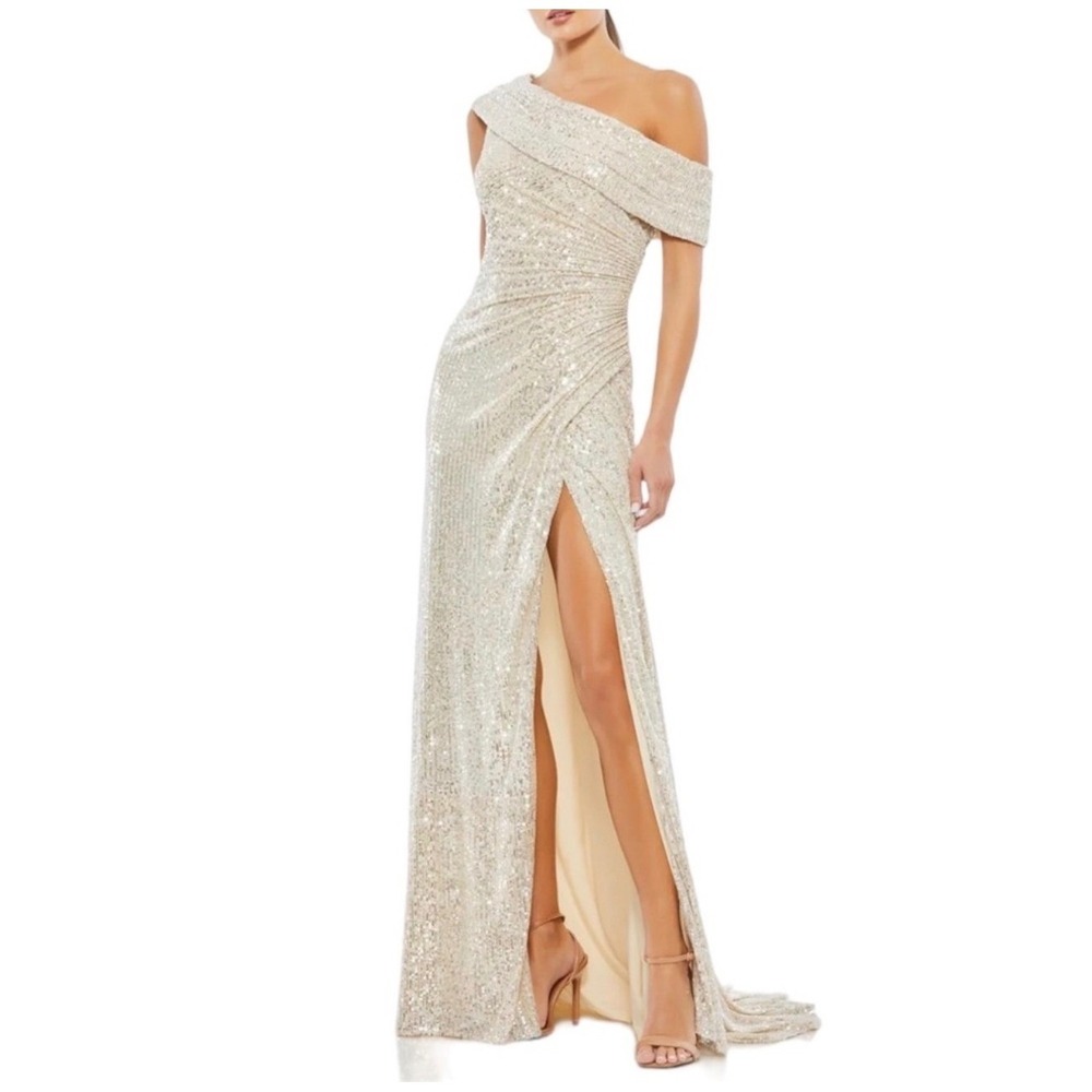 Ieena for Mac Duggal Nude Sequin One Shoulder Gown‎ Size 14 NWT
